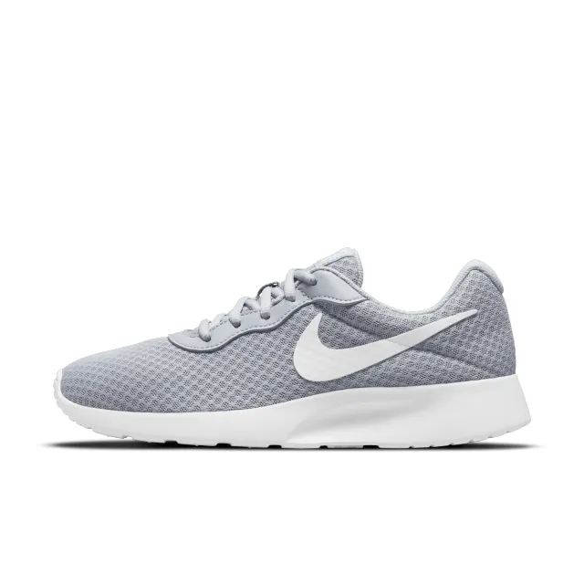 Nike Tanjun Trainers
