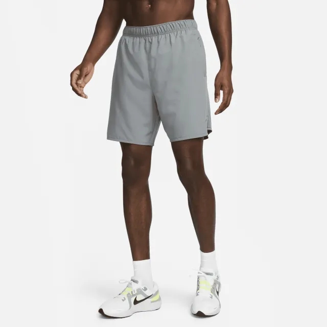 Nike Dri FIT Challenger 7 Inch 2 In 1 Shorts