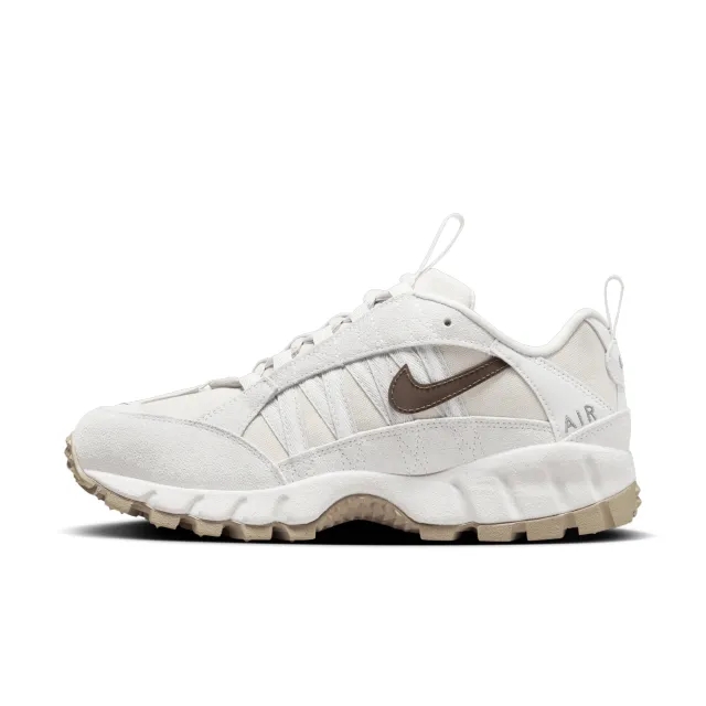 WMNS NIKE AIR HUMARA SE