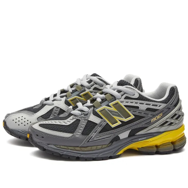 New Balance 1906R - Black - Mens