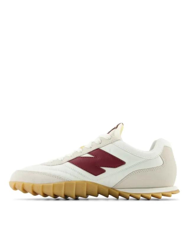 New Balance RC30