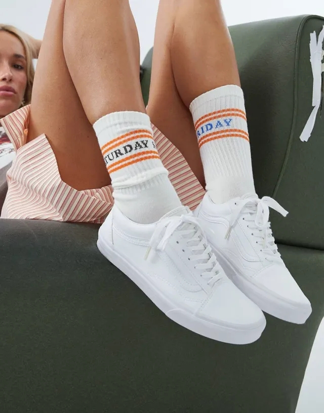 Vans Old Skool Classic Tumble Trainers In White Faux Leather