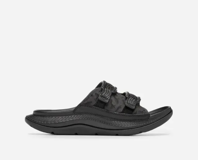 Hoka One One HOKA Ora Luxe Recovery Shoes in Black
