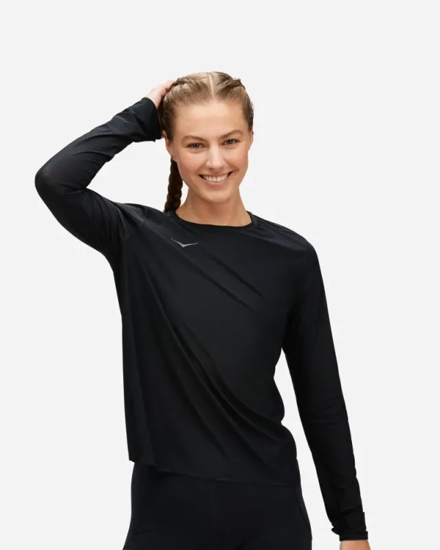 Hoka One One HOKA Women's Airolite Run Long Sleeve in Black