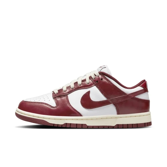 Nike Dunk Low Premium Women's Shoes - White