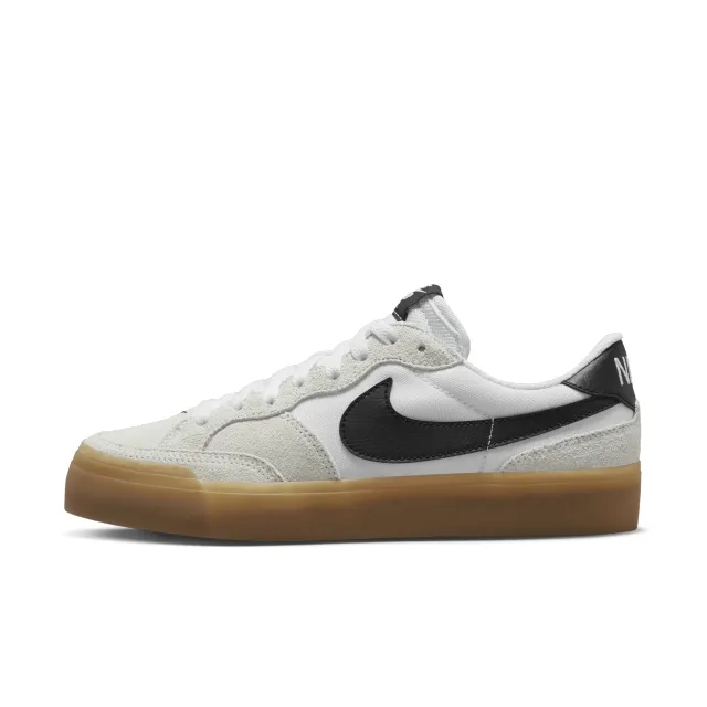 Nike Sb Zoom Pogo Plus Trainers In White