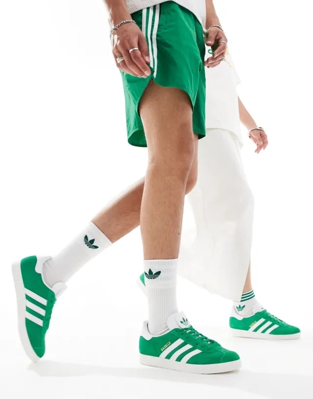 Adidas Originals Gazelle Trainers In Green