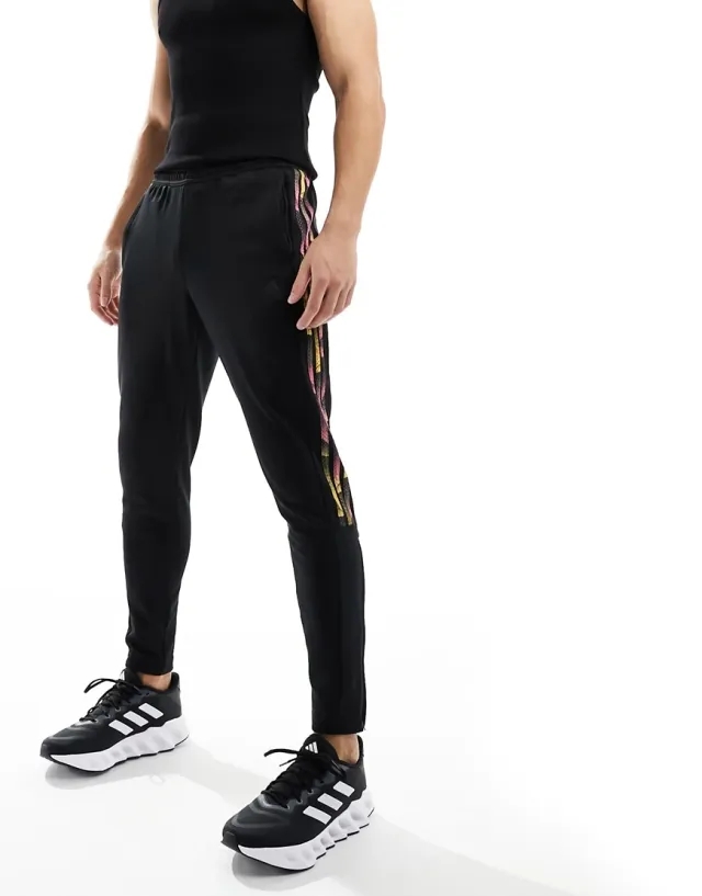 Adidas Tiro Q2 Pants
