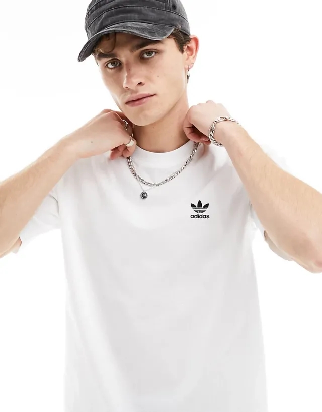 adidas Originals Essentials T-Shirt - White - Size M - White