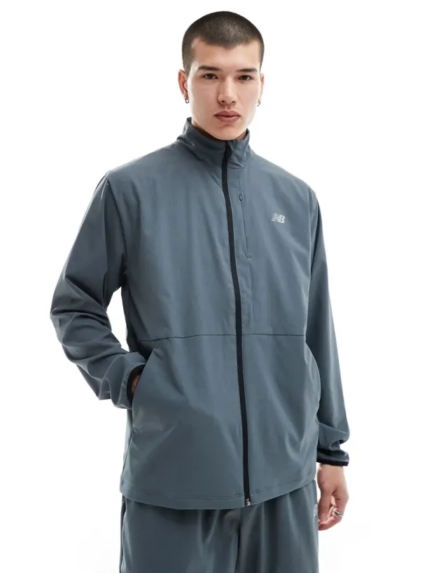 New Balance Men's Stretch Woven Jacket in Grey Polywoven