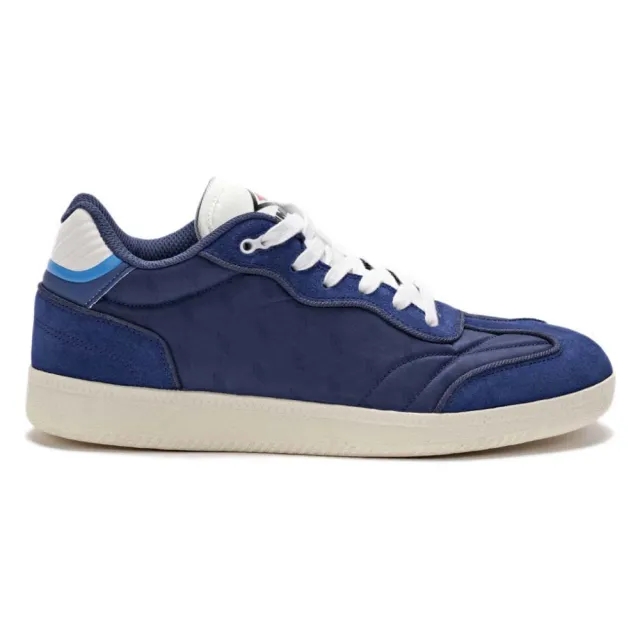 Umbro Ftbl Terracce Ii Trainers  - Blue