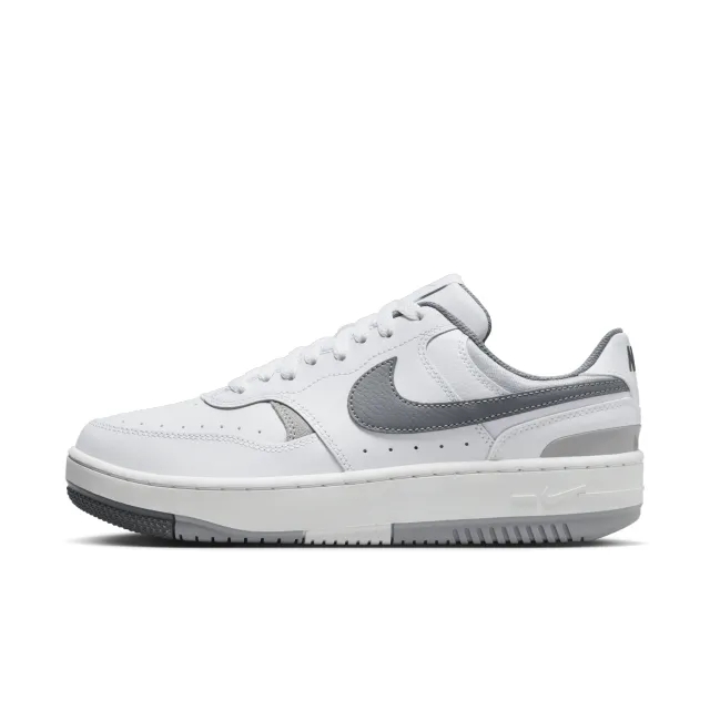 Nike Womens Gamma Force Trainer - White - Size 6 - White