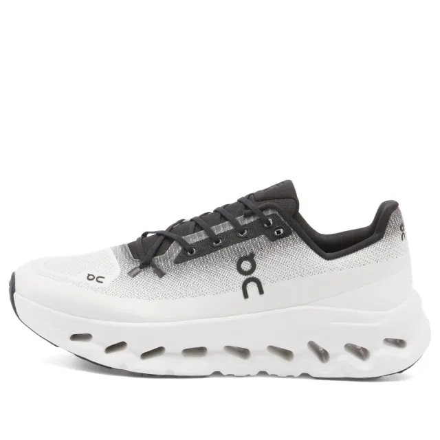 On Cloudtilt Sneaker - Black - Ivory