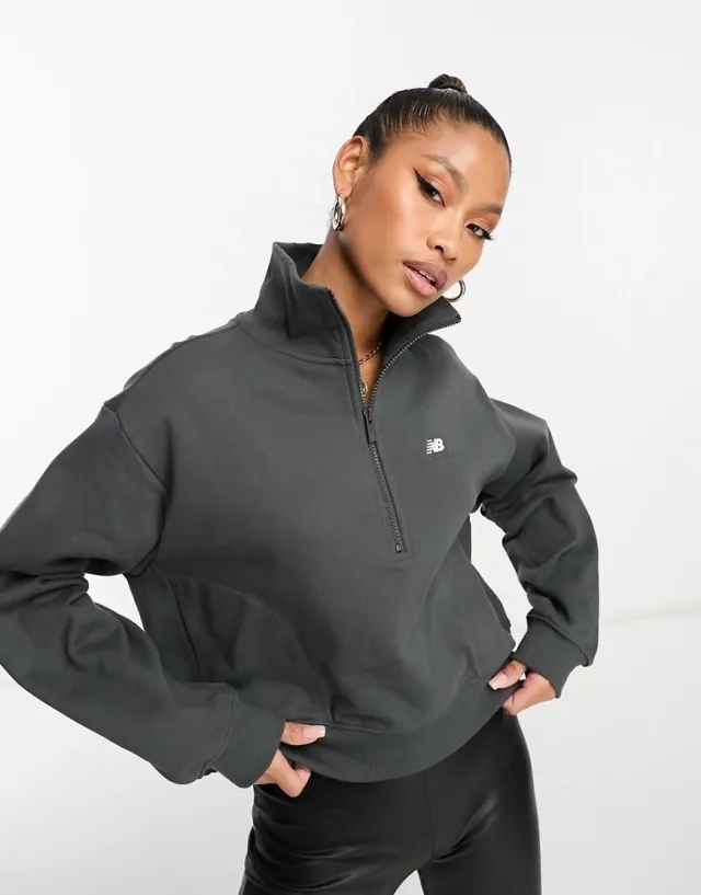 New Balance Women's Athletics Remastered French Terry 1/4 Zip in Black Cotton