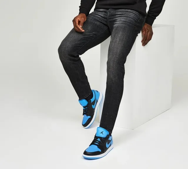 Métissier Vetios Carrot Fit Jean - Washed Black