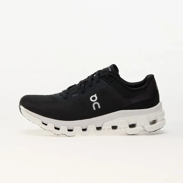 Sneakers On W Cloudflow 4 Black/ White Eur 41