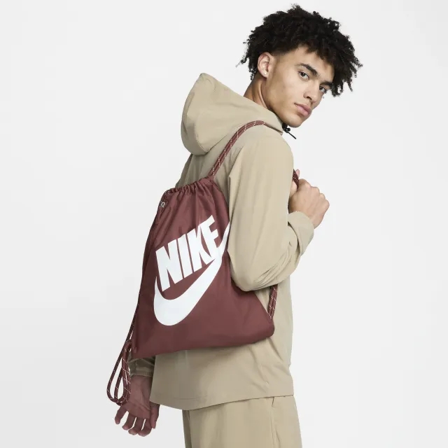 Nike Heritage Drawstring Bag (13L) - Brown - Recycled Polyester/65% Recycled Polyester Minimum
