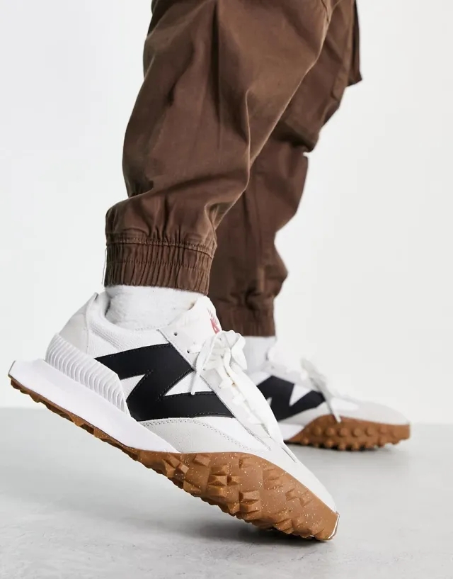 New Balance Unisex XC-72 in White/Black Suede/Mesh