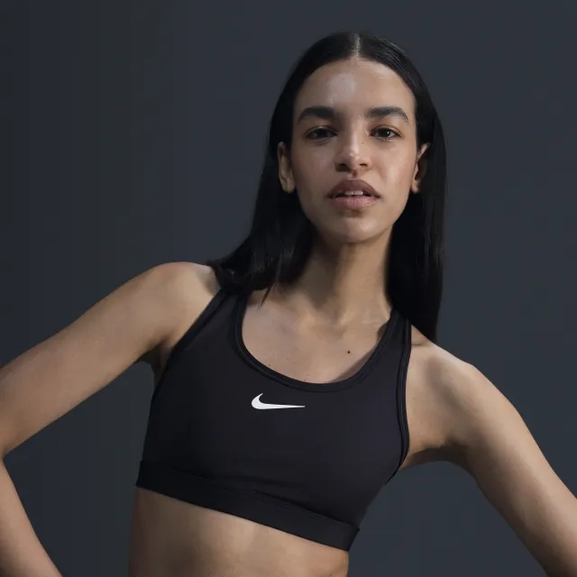 Nike Swoosh Medium-Support Women's Padded Sports Bra - Black - Polyester/Elastane
