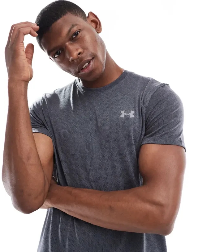 Under Armour Launch Camo Short Sleeve T-Shirt In Grey