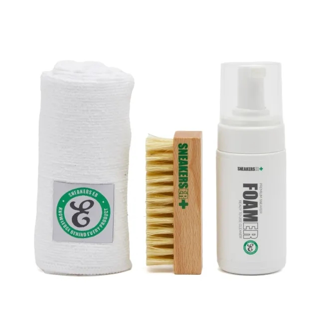Sneakers ER E by END. Travel Kit Kraft
