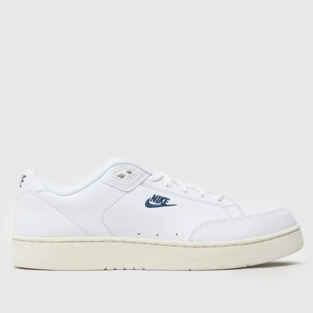 Nike grandstand ii trainers in white