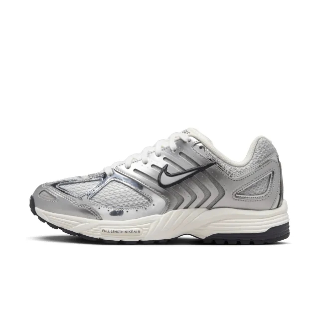 Nike Air Peg 2K5 Sneaker - Photon Dust/Chrome-Gridiron-Sail-Mtlc Silver-Cocon