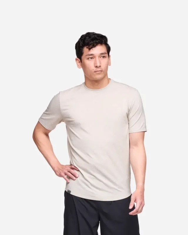 Hoka One One Men's HOKA Essential T-Shirt in Sesame Htr