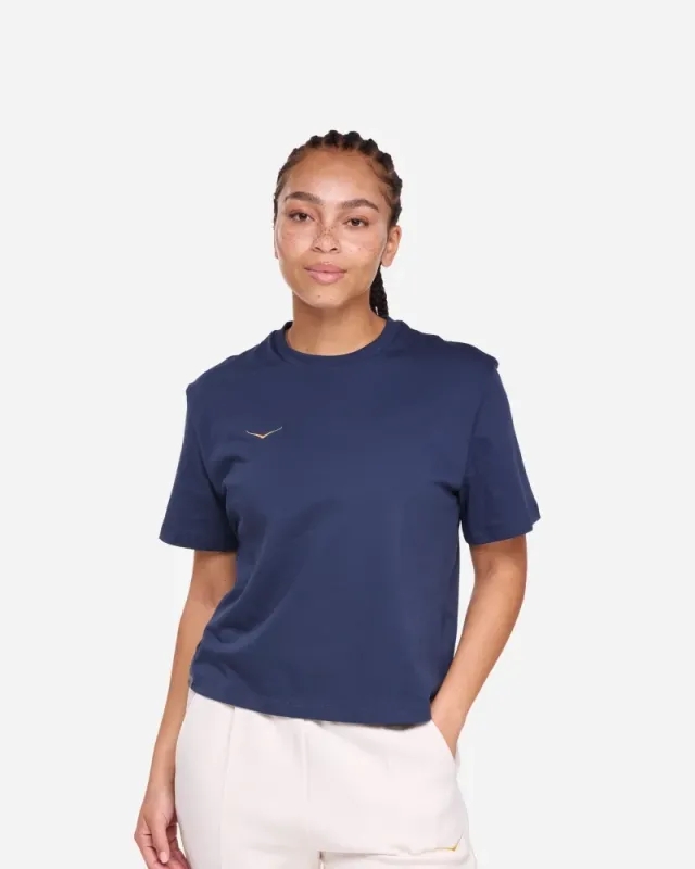 Hoka One One Women's Team HOKA Graphic T-Shirt in Varsity Navy