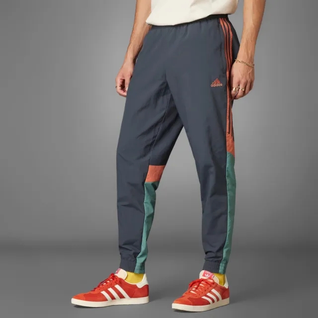 adidas Men FC Bayern Seasonal Track Pants
