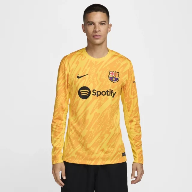 F.C. Barcelona 2024/25 Stadium Goalkeeper Men's Nike Football Replica Long-Sleeve Shirt - Yellow - Polyester
