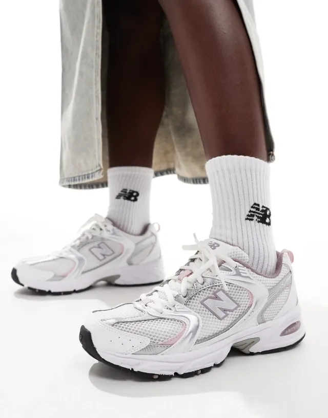 New Balance 530
