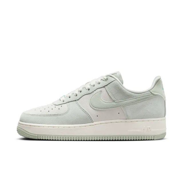 Nike Sportswear Womens Air Force 1 '07 SE
