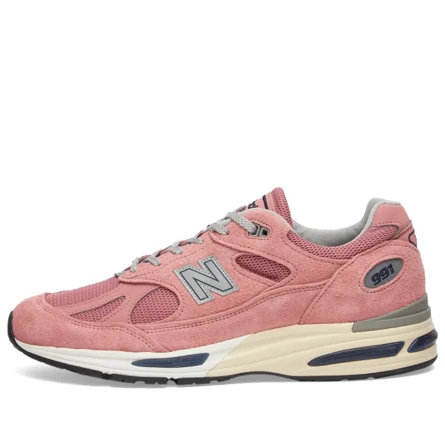 New Balance  Pink