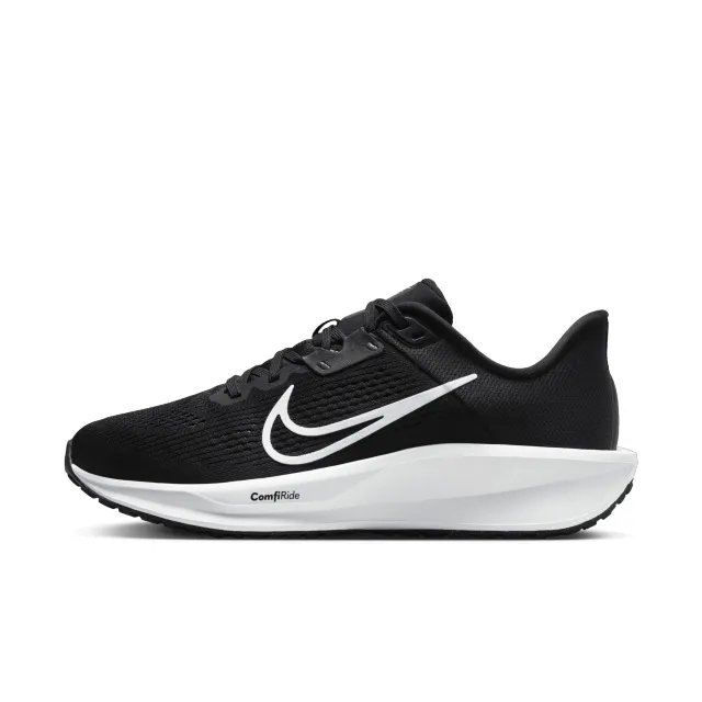 Nike Running Quest 6 Trainers In Black And White