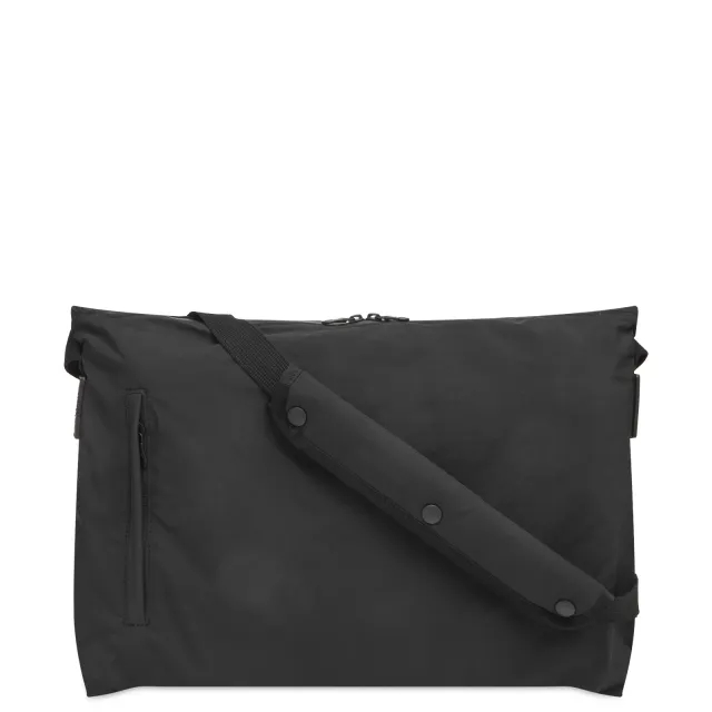 Mazi Untitled Terse Cross Body Bag Black