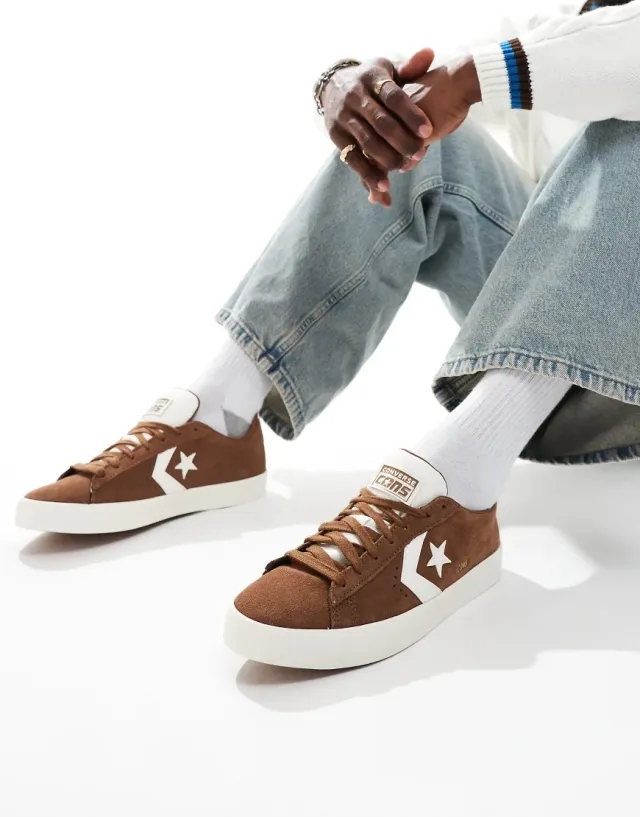 Converse Pl Vulc Pro Ox Trainers In Brown