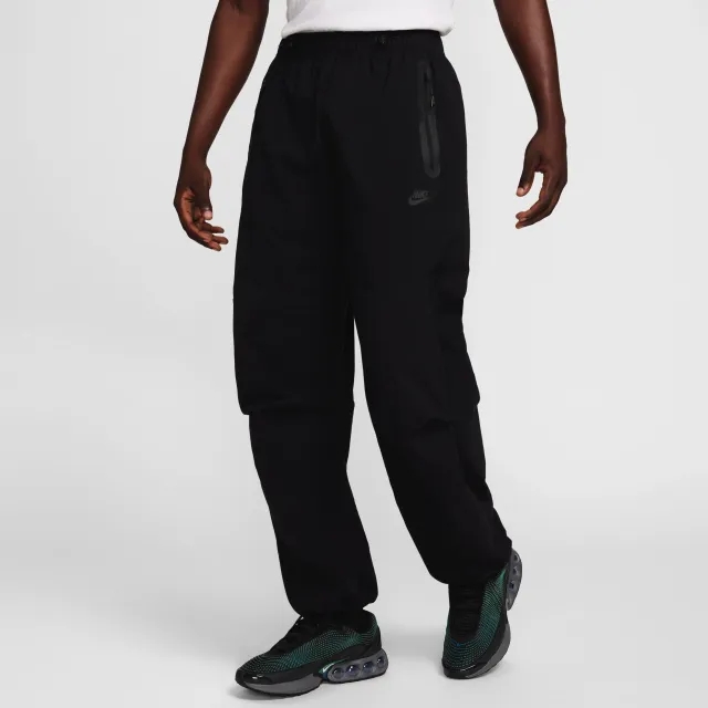 Nike Tech Woven Oversized Trousers, Black