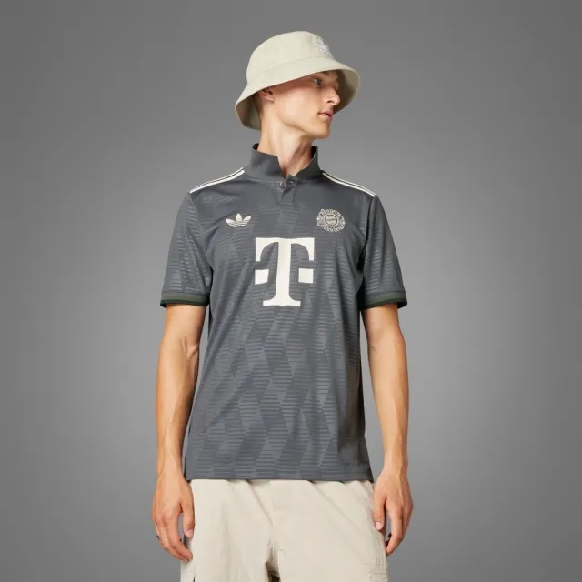 adidas FC Bayern 24/25 Wiesn Jersey