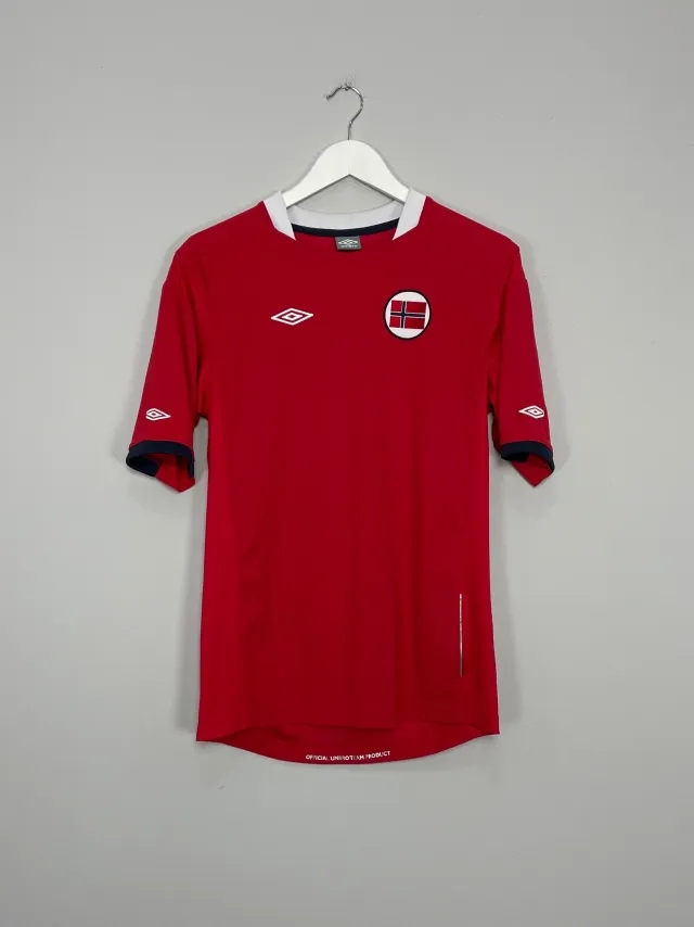 2010/11 NORWAY HOME SHIRT (S) UMBRO | Cult Kits
