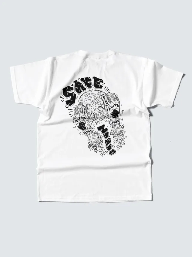 SAFE HANDS TEE | Cult Kits, Small / Reusch / Black
