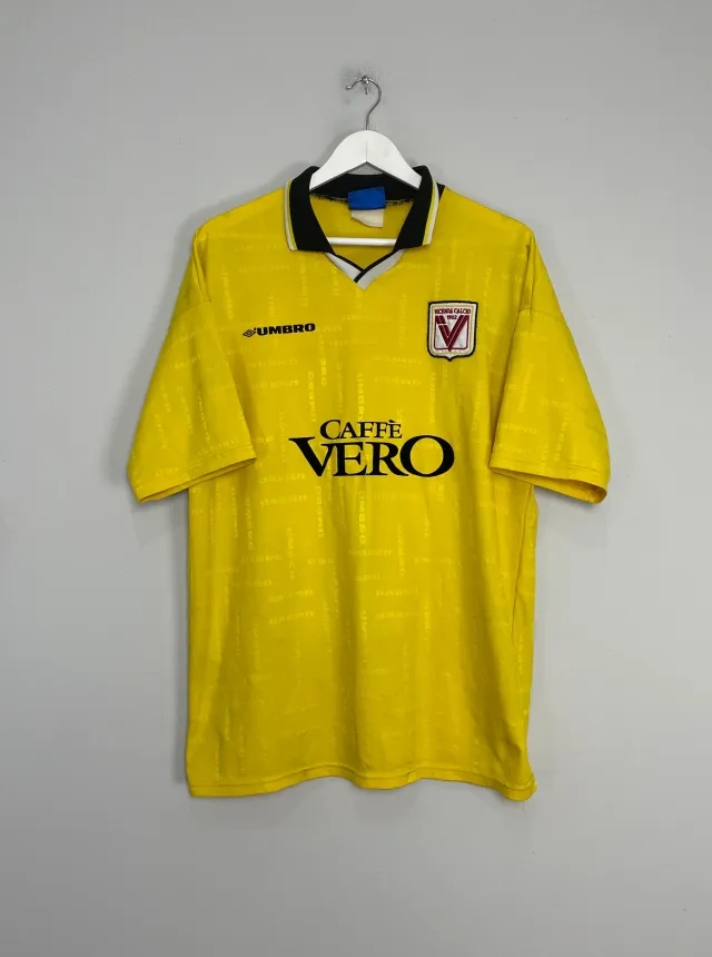 1999/00 VICENZA THIRD SHIRT (XL) UMBRO | Cult Kits