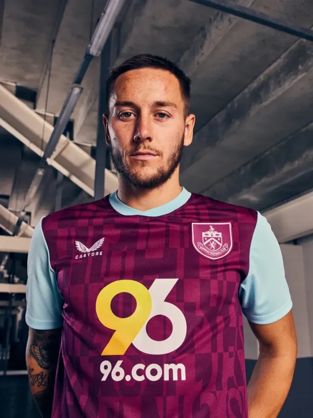 Castore Burnley Mens SS Home Shirt 2024/25