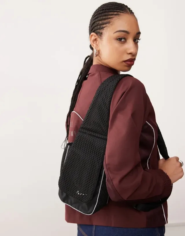 Nike X Tega Sm Sling Bag In Black