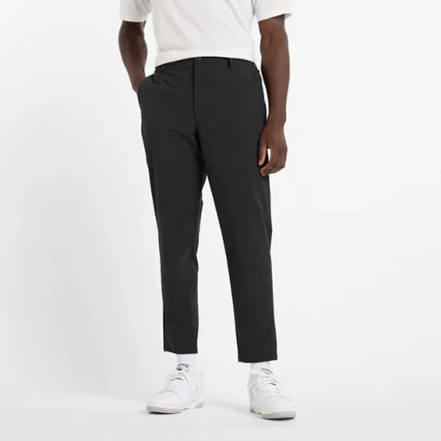 New Balance Men's Athletics Ripstop Standard Tapered Pant 28 in Black Polywoven
