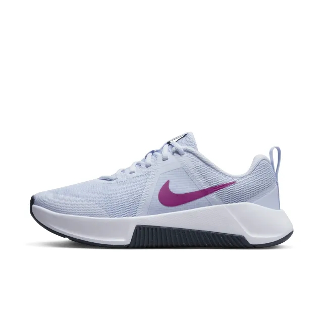 Nike Womens MC 3