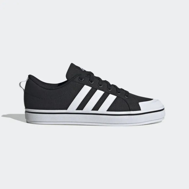 adidas  BRAVADA 2.0  men's Shoes (Trainers) in Black