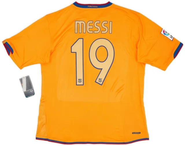 Nike 2006-08 Barcelona Away Shirt Messi #19 (L)