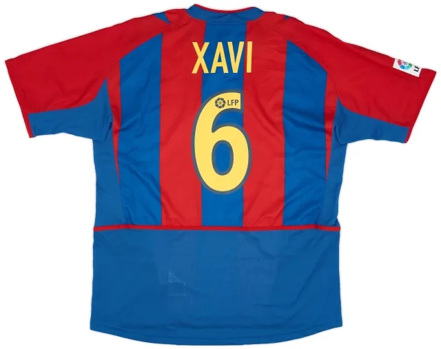 Nike 2002-03 Barcelona Home Shirt Xavi #6 (XL)