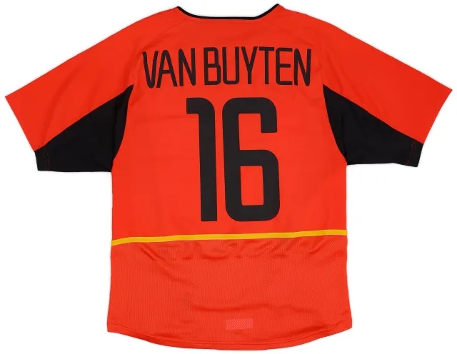 Nike 2002-04 Belgium Home Shirt Van Buyten #16 - 8/10 - (S)